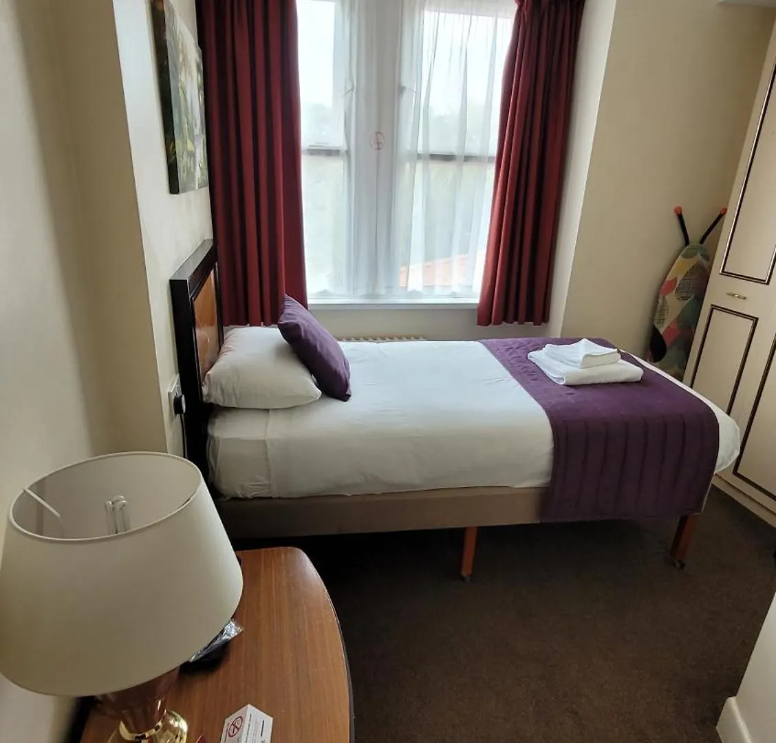Heathlands Hotel Bournemouth